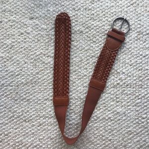 Brown stretch belt